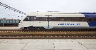 "Укрзализныця" запускает новый поезд "Прикарпатский экспресс": он соединит Волынь, Галичину и Прикарпатье