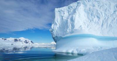Ледяные гиганты: самые большие и опасные айсберги планеты