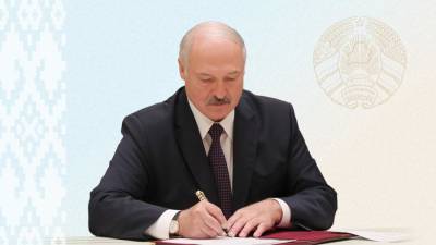 Лукашенко запретил прямые трансляции с несанкционированных митингов