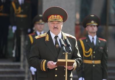 Лукашенко запретил онлайн-трансляции с несогласованных митингов и разрешил отрубать электричество в стране