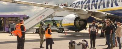 Захарова: Запад не должен шокировать инцидент с посадкой самолета Ryanair в Минске
