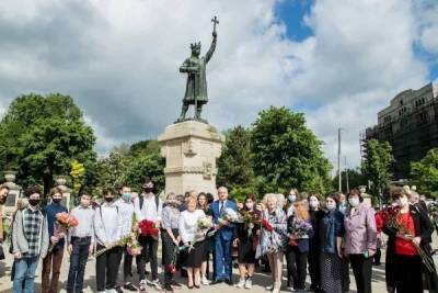 Додон: «Славянские народы обогащают культурную традицию Молдавии»