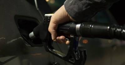 Украинские АЗС опустили цены на бензин