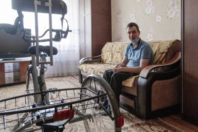 Тульская семья с особенным ребенком получила от Алексея Дюмина специализированный велосипед