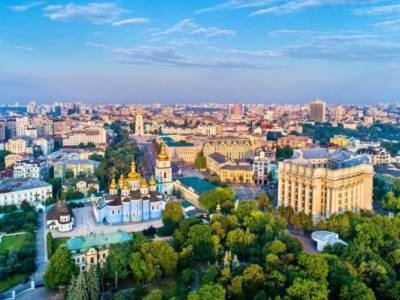 В Киев началось метеорологическое лето