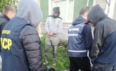 На Волыни полицейские выявили прибыльную нарколабораторию - lenta.ua - Волынская обл.