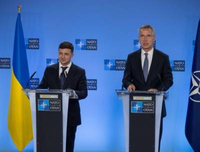 Против кого НАТО натравливает Украину