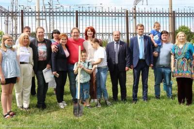 Участник «Квартета И» Александр Демидов заложил липовую аллею в Рязани