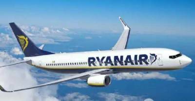 В сети опубликовали переговоры диспетчера с экипажем Ryanair о бомбе на борту