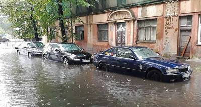 На Латвию снова идет циклон: специалисты опасаются наводнений