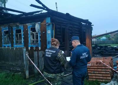 Многодетная семья с четырьмя малышами сгорела заживо в собственном доме в Удмуртии