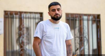 Все потерял и стал шить худи: карабахский рэпер Лека дал обещание, но сдержать не сможет