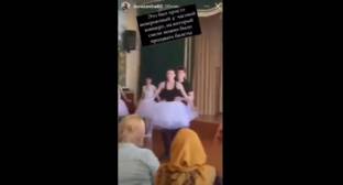Видео с дагестанскими юношами в образе балерин вызвало споры в соцсетях - kavkaz-uzel.eu - респ. Дагестан
