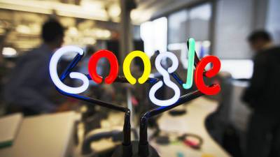 «Вышел на первое место по количеству противоправного контента»: Роскомнадзор допустил замедление трафика Google