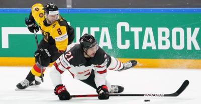 Катастрофическое начало: Канада проиграла третий матч подряд на ЧМ по хоккею