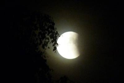Лунное затмение 26 мая 2021: чего ждать от открывшегося коридора затмений
