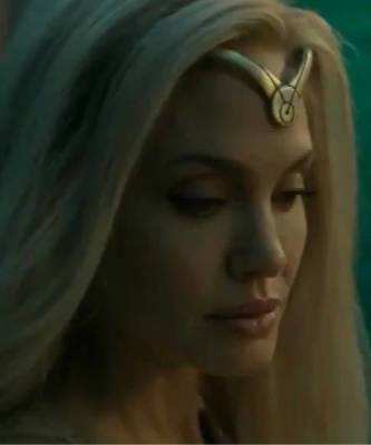 Первый трейлер фильма «Вечные» с Анджелиной Джоли в образе супергероя-блондинки