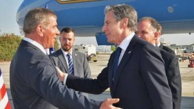 Госсекретарь США прибыл с первым визитом в Израиль: цели и планы