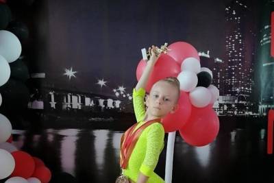 Начинающая танцовщица из Серпухова победила на турнире в столице