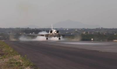 Ту-22 в первый раз в истории приземлились на российской авиабазе Хмеймим в Сирии