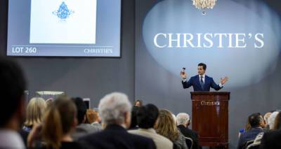 Две картины загадочного Бэнкси проданы за $8 млн на торгах Christie's