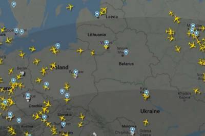 Над Беларусью практически перестали летать самолеты