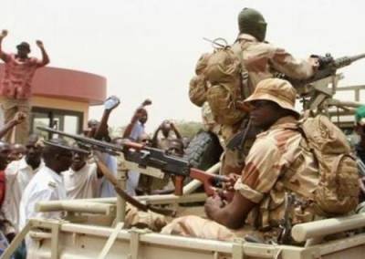 Военный переворот в Мали. Военные арестовали временного президента Ба Ндао и временного премьер-министра Моктара Уана - argumenti.ru - Мали