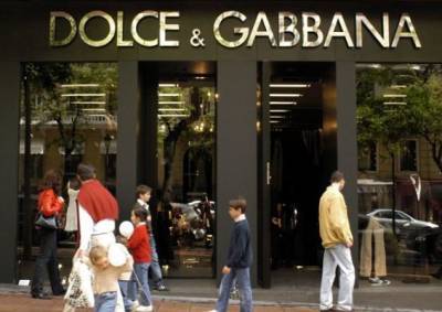 Ролики Dolce & Gabbana в соцсети попали в России под административную статью