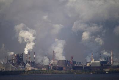 Крупнейшие промышленники Череповца выполняют план по снижению выбросов в срок