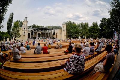 Зеленый театр ВДНХ откроет летний сезон