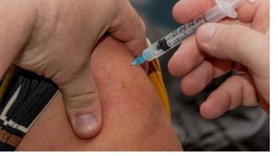 Власти Якутии ввели обязательную вакцинацию от COVID-19