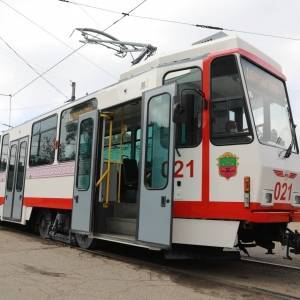В Запорожье на линию для испытаний вышел очередной европейский трамвай. Фото