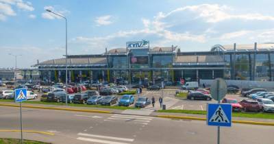Аэропорт "Киев" потеряет 10% дохода из-за запретов полетов в Беларусь