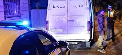В районе Карелии автоинспекторы задержали пьяного водителя за рулем фургона