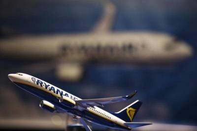 Белоруссия предлагает международным авиавластям расследовать инцидент с самолетом Ryanair