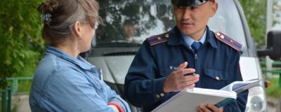 В Казахстане планируется повысить зарплаты участковых на 30%