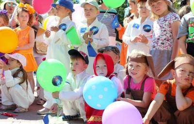 Квесты, мастер-классы и забег: в Москве стартует серия семейных фестивалей «ЛИЦА района»