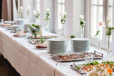 Гостей ПМЭФ лишат традиционного «шведского» стола в гостиницах