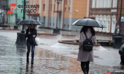 Петербуржцам снова придется достать зонтики: ожидается много дождей