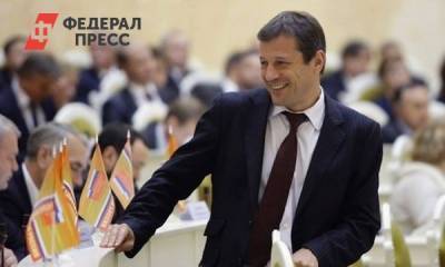 Политолог о выходе из «Справедливой России» петербургского главы фракции: «Не доторговался»