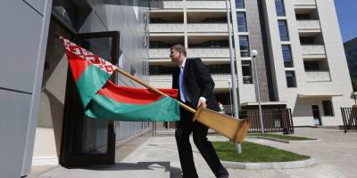 Белоруссия закрывает посольство в Канаде