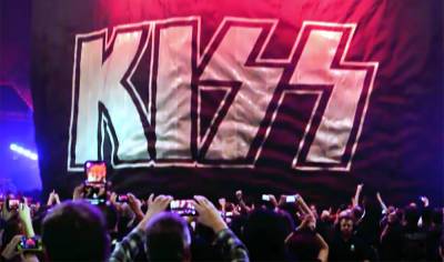 Группа Kiss показала трейлер фильма о себе