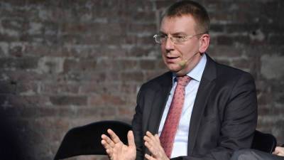 Глава МИД Латвии сообщил о заморозке дипотношений с Белоруссией