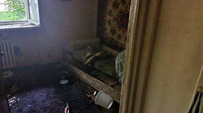 Двух человек спасли при пожаре квартиры в Минске