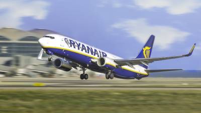 Бывший летчик прокомментировал поведение пилотов Ryanair