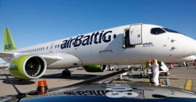 Латвийский перевозчик AirBaltic приостановил полёты из Риги в Минск