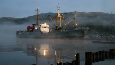 Три японских рыбака находятся при смерти после столкновения с российским судном