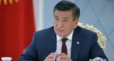 Экс-президент Киргизии подал в суд на активиста