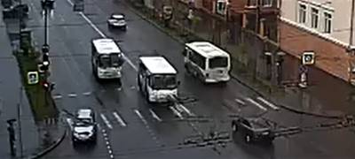 Водителя автобуса, устроившего опасные гонки в центре Петрозаводска, ждет суд
