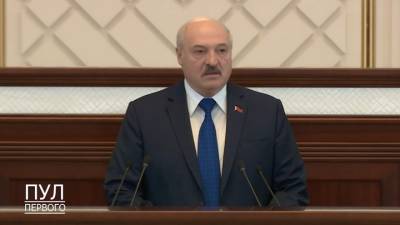 Лукашенко – Западу: мы останавливали наркотики и мигрантов – теперь будете сами их есть и ловить